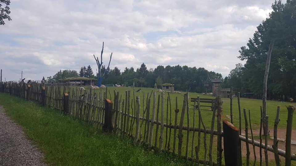 Ubytovani V Soukromi - Apartman Meran Svoboda nad Upou Exterior photo